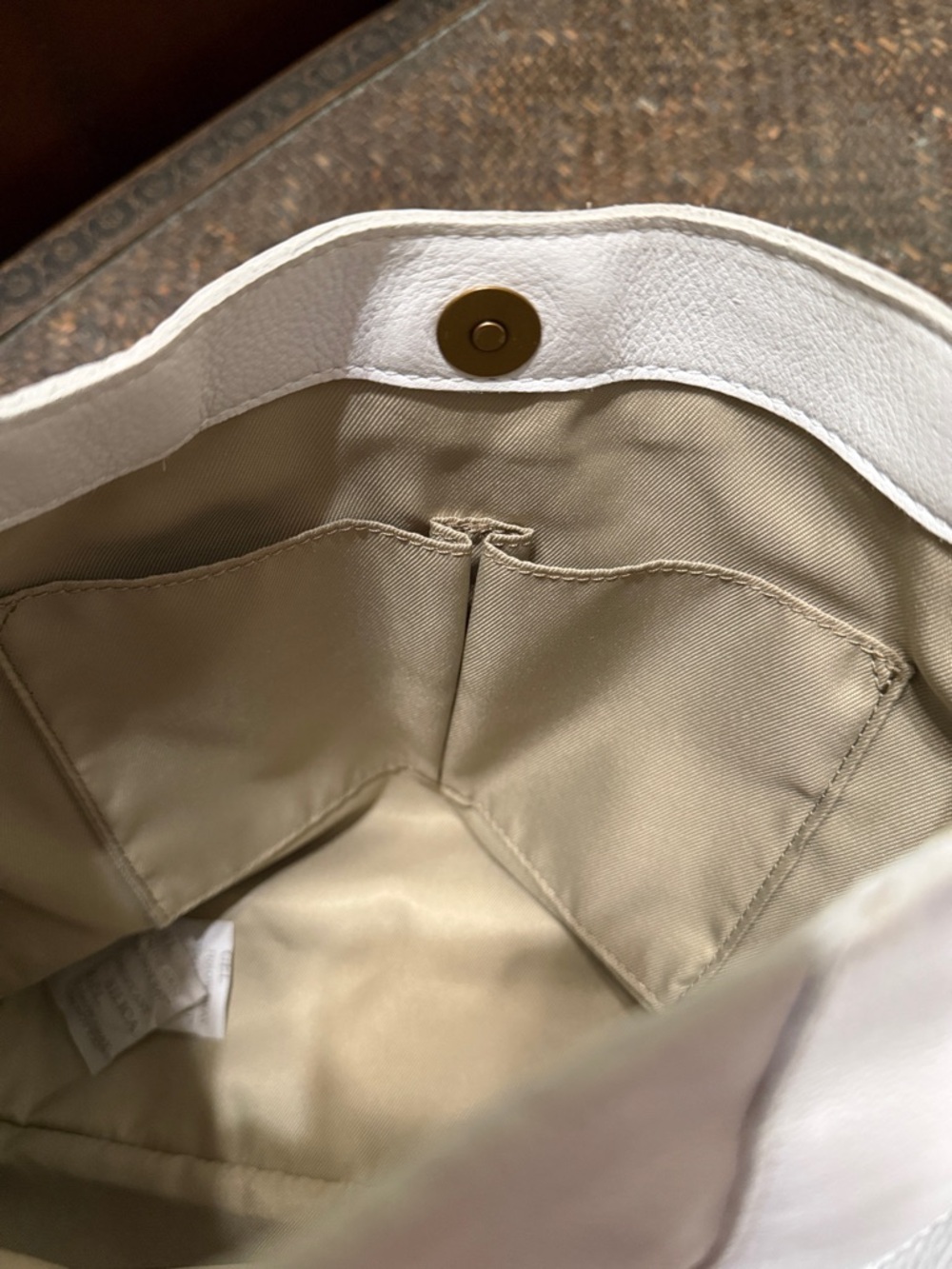 White Leather Shoulder Bag - Picture 14 of 16